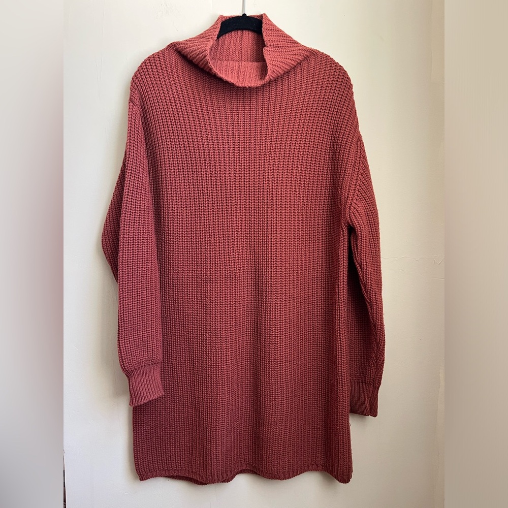 aritzia wilfred made in italy 100% merino tunic sweater